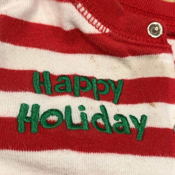 Koala Kids Christmas/Holiday Winter Santa Button Footless Pajama in Red/White - Picture 7 of 8